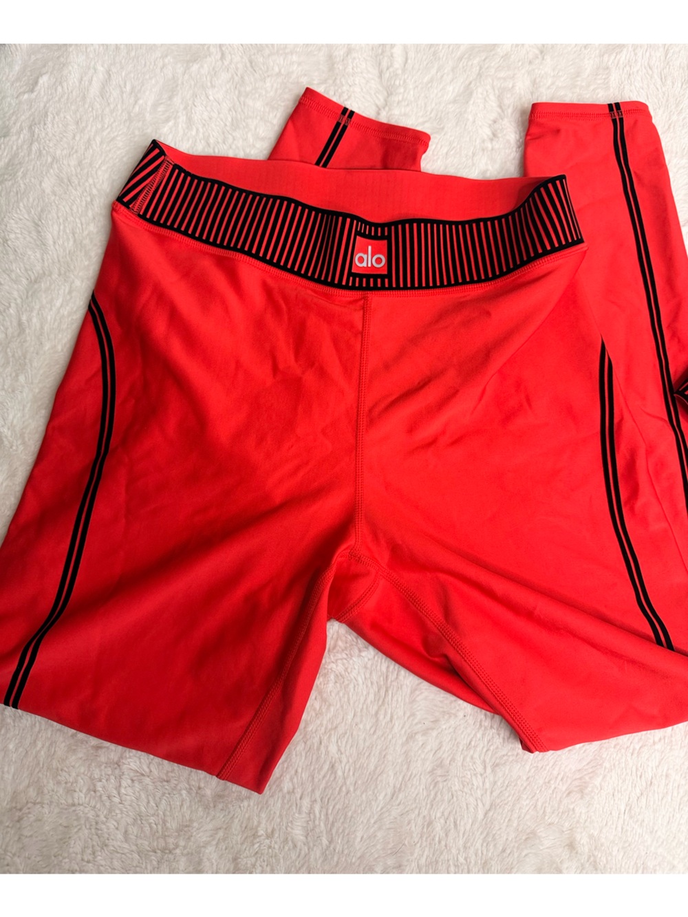 ALO red hot summer lineup leggings and bra with Black Stripe Detailing